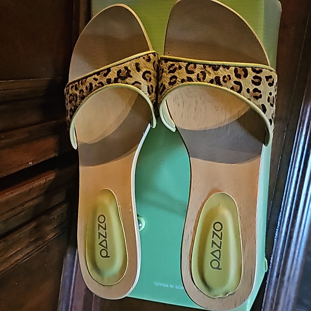 Pazzo Lime Green Leopard Print Haircalf Kitten Heel Sandal - 7M NIB! - Picture 3 of 3